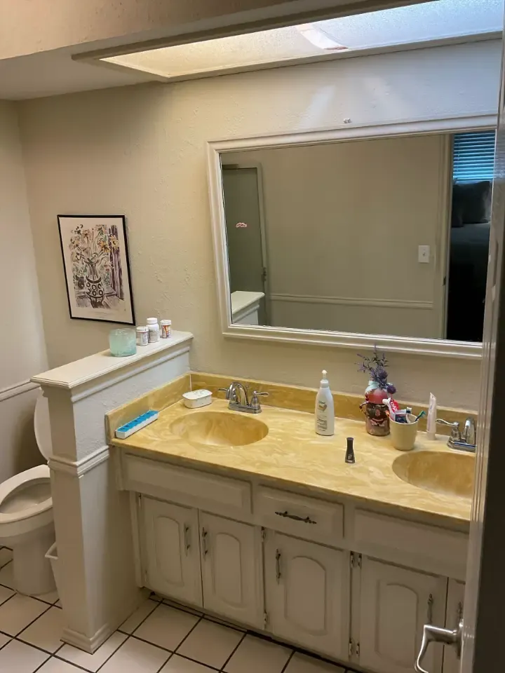 Lawndale Bathroom Renovation before photo